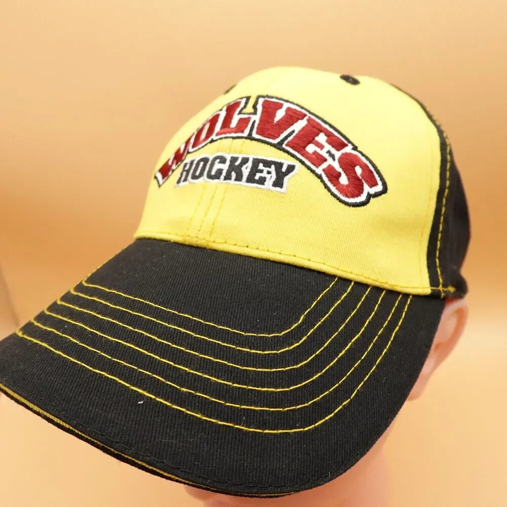Chicago Wolves Hat Cap Strap Back Black Yellow NHL Hockey Mens Minor League AHL